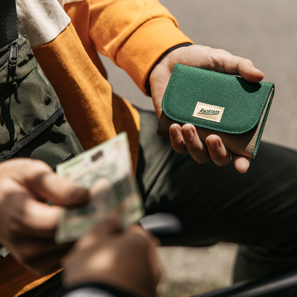 Ví Vải Nam Nắp Gập Màu Trơn Reckless - Claire Wallet - Vải Polyester Canvas Kháng Nước