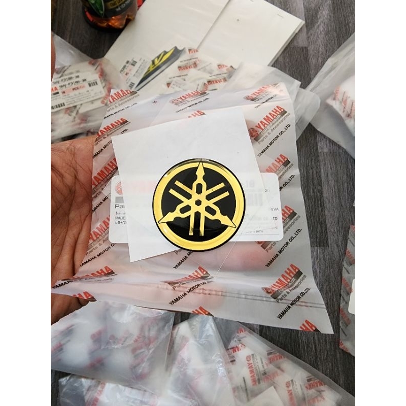 Logo Vàng Yamaha Spark135 Limited