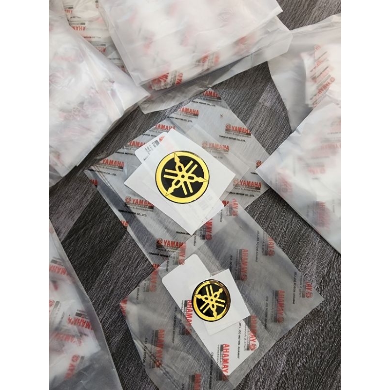 Logo Vàng Yamaha Spark135 Limited