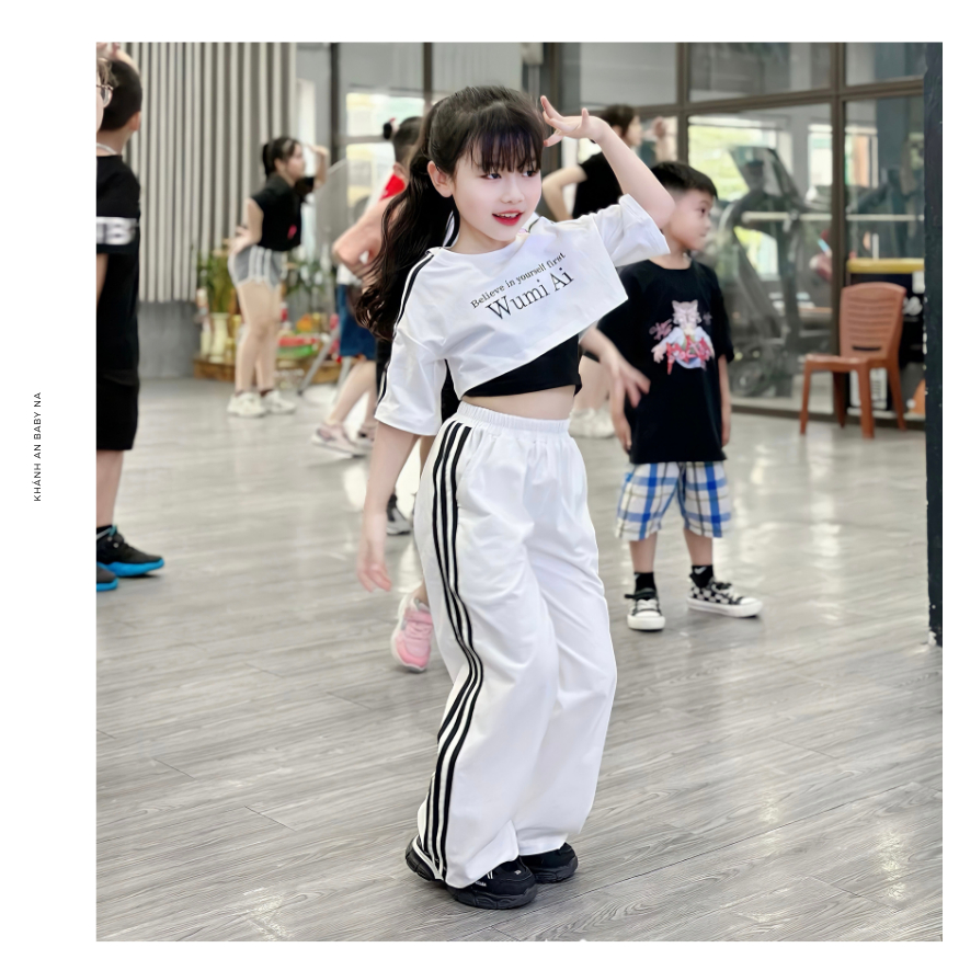 Set Bộ 3 Chi Tiết Thể Thao Khánh An Baby Áo Crotop Quần Suông Màu Trắng Đen Cho Bé Gái Nhảy Hiện Đại Tiktok ZumBa Hiphop