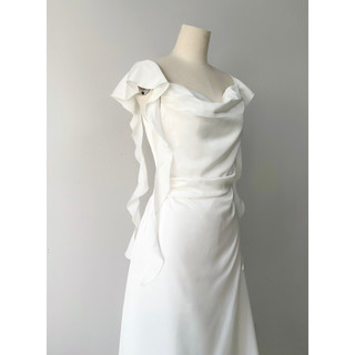 Maide Đầm Lụa Cổ đổ xếp li eo Lena Dress ( TRẮNG)