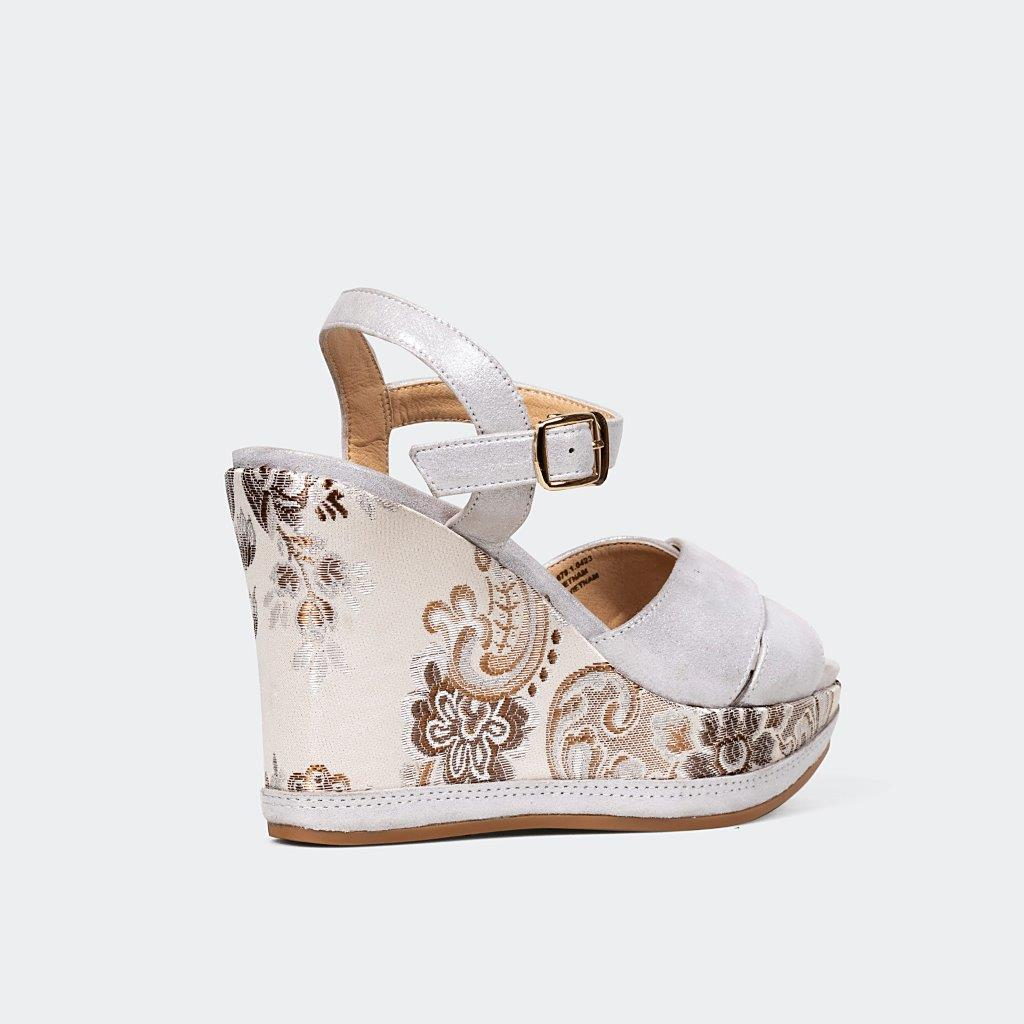 Giày sandals nữ đế xuồng ChristinA-Q XDX129