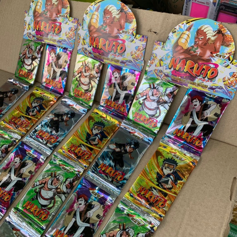 Túi thẻ bài Naruto gồm 36 gói 8 thẻ có vip