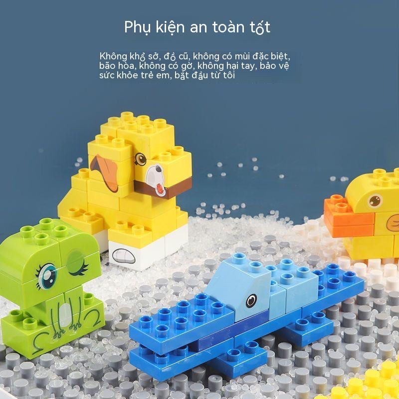 Bàn lego cho bé đa năng 110 chi tiết cao cấp bao gồm ghế