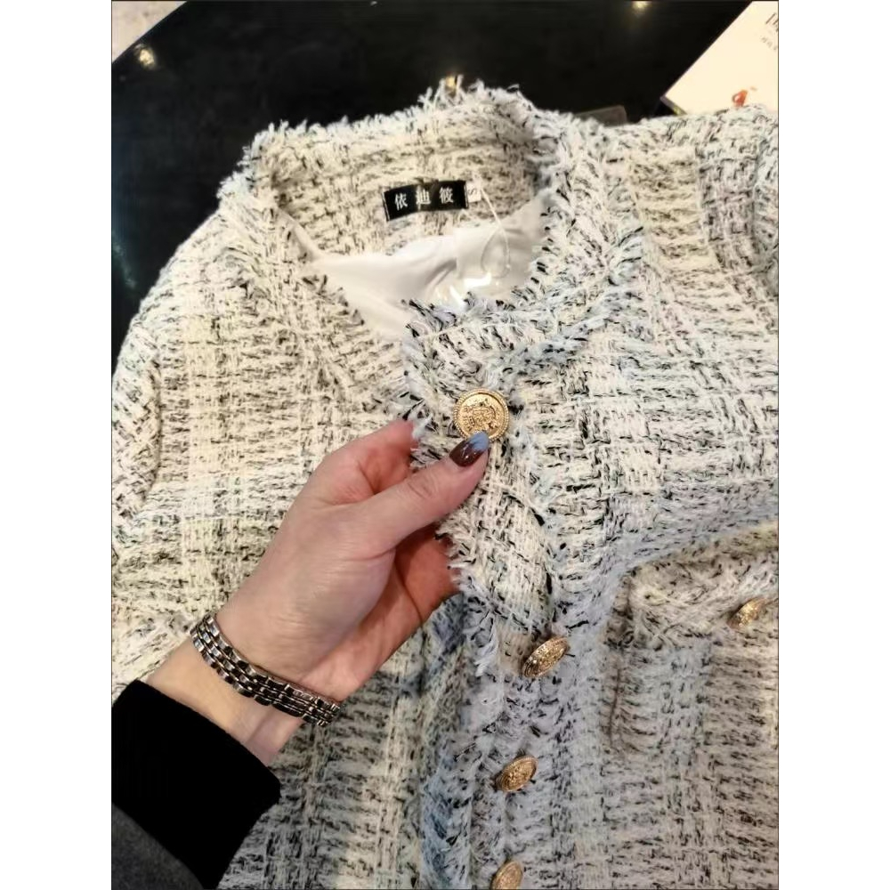 Áo khoác Dạ tweed Dáng Rộng dài Xám Đính Cúc vàng Tua Rua Phong Cách đơn giản ảnh thật