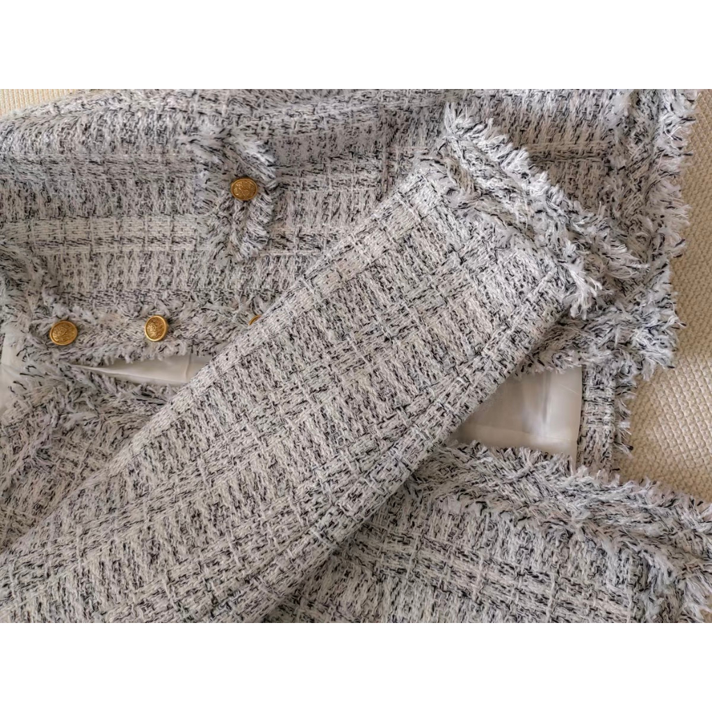 Áo khoác Dạ tweed Dáng Rộng dài Xám Đính Cúc vàng Tua Rua Phong Cách đơn giản ảnh thật