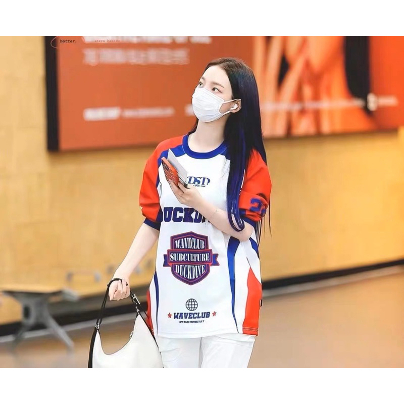 Áo thun tay dài thể thao DuckDive giống Karina aespa