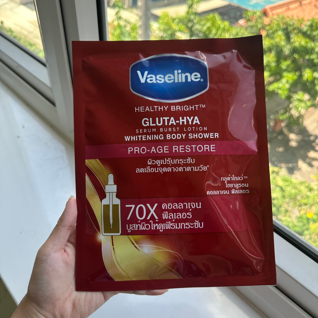 Kem tắm trắng da Vaseline Thái Lan whitening body shower 120gr - Dạng gói