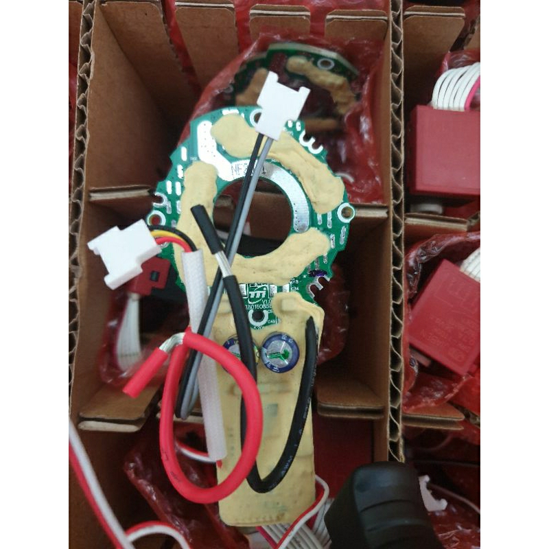 Mạch vít Ryobi P238 mới 100%