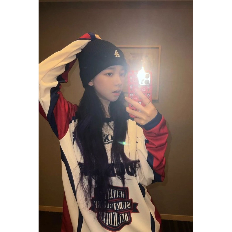 Áo thun tay dài thể thao DuckDive giống Karina aespa