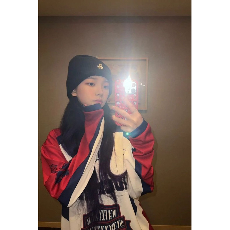 Áo thun tay dài thể thao DuckDive giống Karina aespa