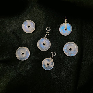 Mặt dây chuyền đồng điếu đá Moonstone, Đá Mặt Trăng thiên nhiên, Đá năng lượng, Healing