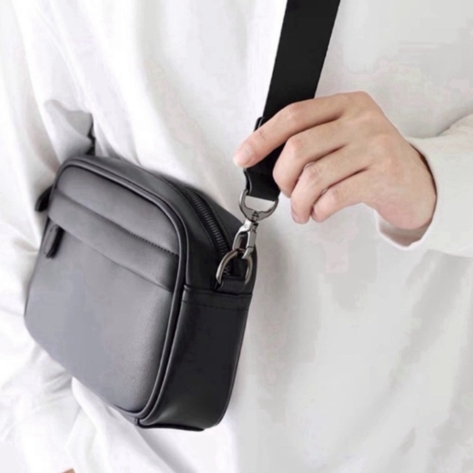 Túi đeo chéo nam nữ da đen trơn chống nước phong cách Hàn Quốc TN04