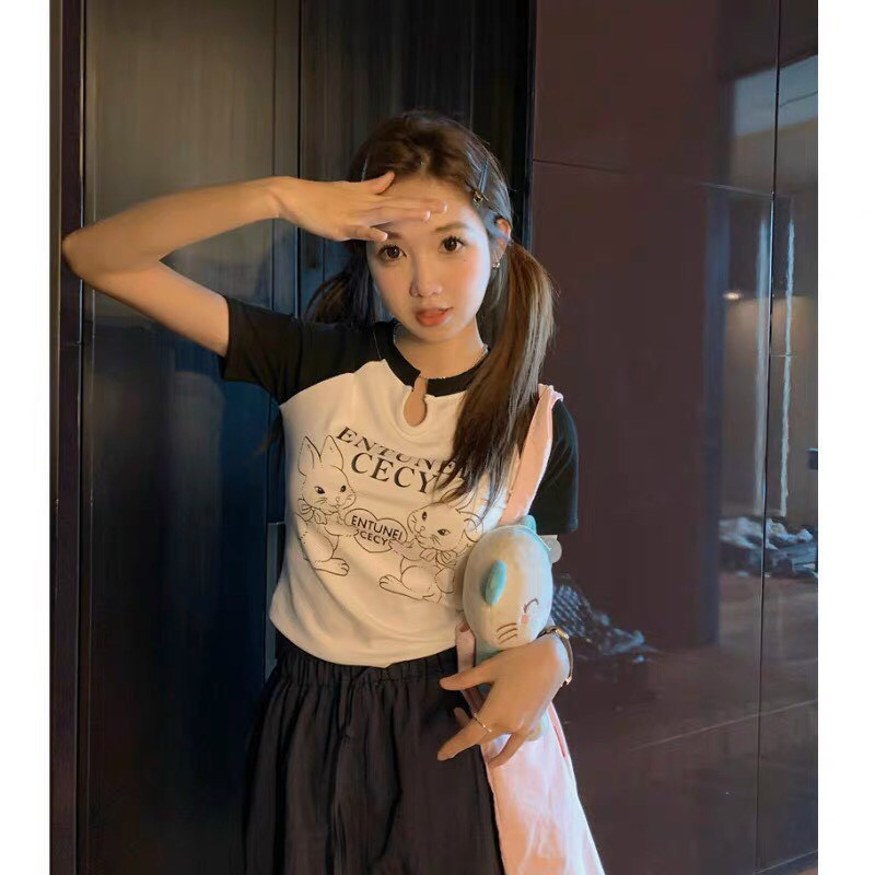 [CRTYK950]ÁO CROPTOP KIỂU LỬNG NỮ CỔ TRÒN NGẮN TAY IN 2 CON THỎ CHỮ ENTUNEI CECY MÀU TRẮNG KEM HỒNG HOT HIT