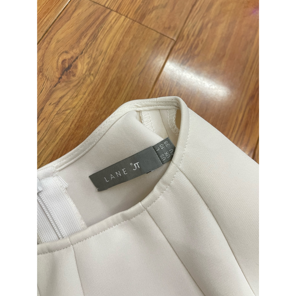 A2468 Áo LANE JT Hàng hiệu chính hãng thời trang nữ màu trắng size L Secondhand thanh lý ký gửi
