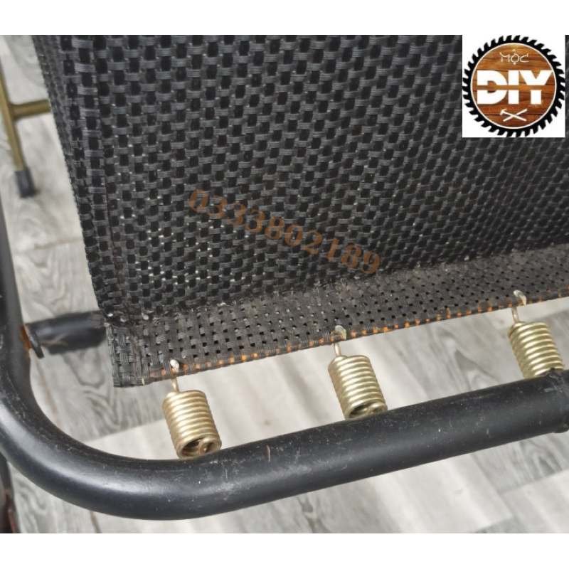 Lò xo kéo phi 15mm dài 50mm sợi 2.0mm