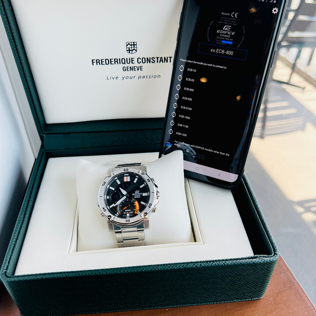 Đồng Hồ Nam Casio Edifice ECB-20D-1A Dây Kim Loại - Kết Nối Điện Thoại Chính Hãng