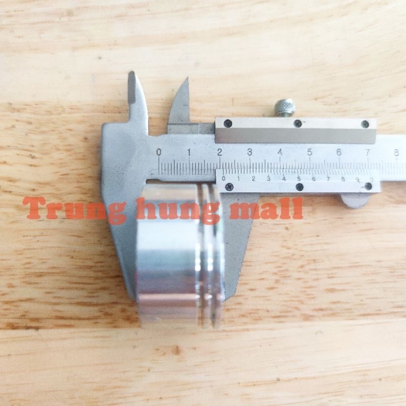 Bóng đèn pin lặn F8