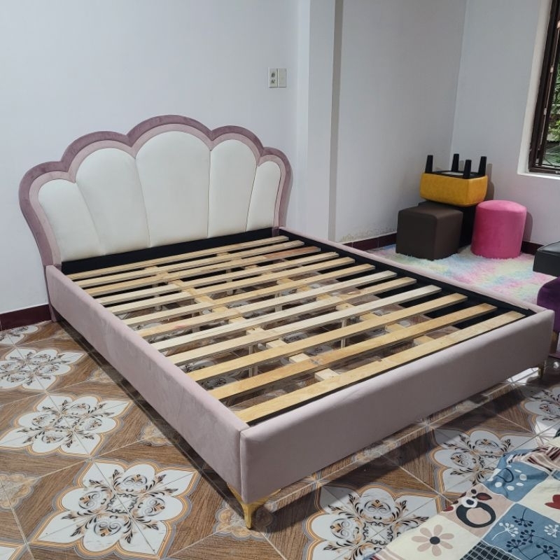 Giường gỗ xuất khẩu 1m6 x 2m Giường gỗ bọc nệm 1m6 x 2m Giường ngủ bọc nệm 1m6x2m