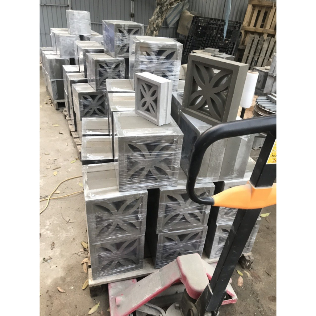 GẠCH THÔNG GIÓ kích thước 280 x 280 x 80mm  thoáng gió làm tường vách ngăn trang trí, lấy gió,..
