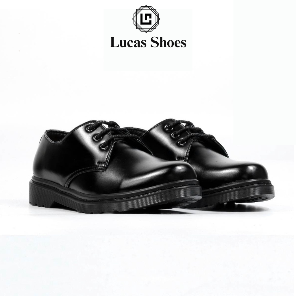 Giày da Dr 1461 All Black Lucas Shoes, kiểu dáng đốc trẻ trung đủ size cho nam nữ, da bóng, cao 3.5cm khâu đế