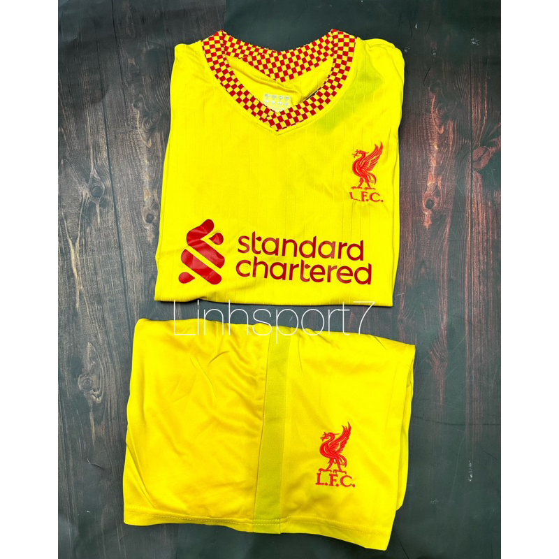 Xả Bộ Bóng Đá Hàng Thái CLB Liverpool Màu Vàng 2022