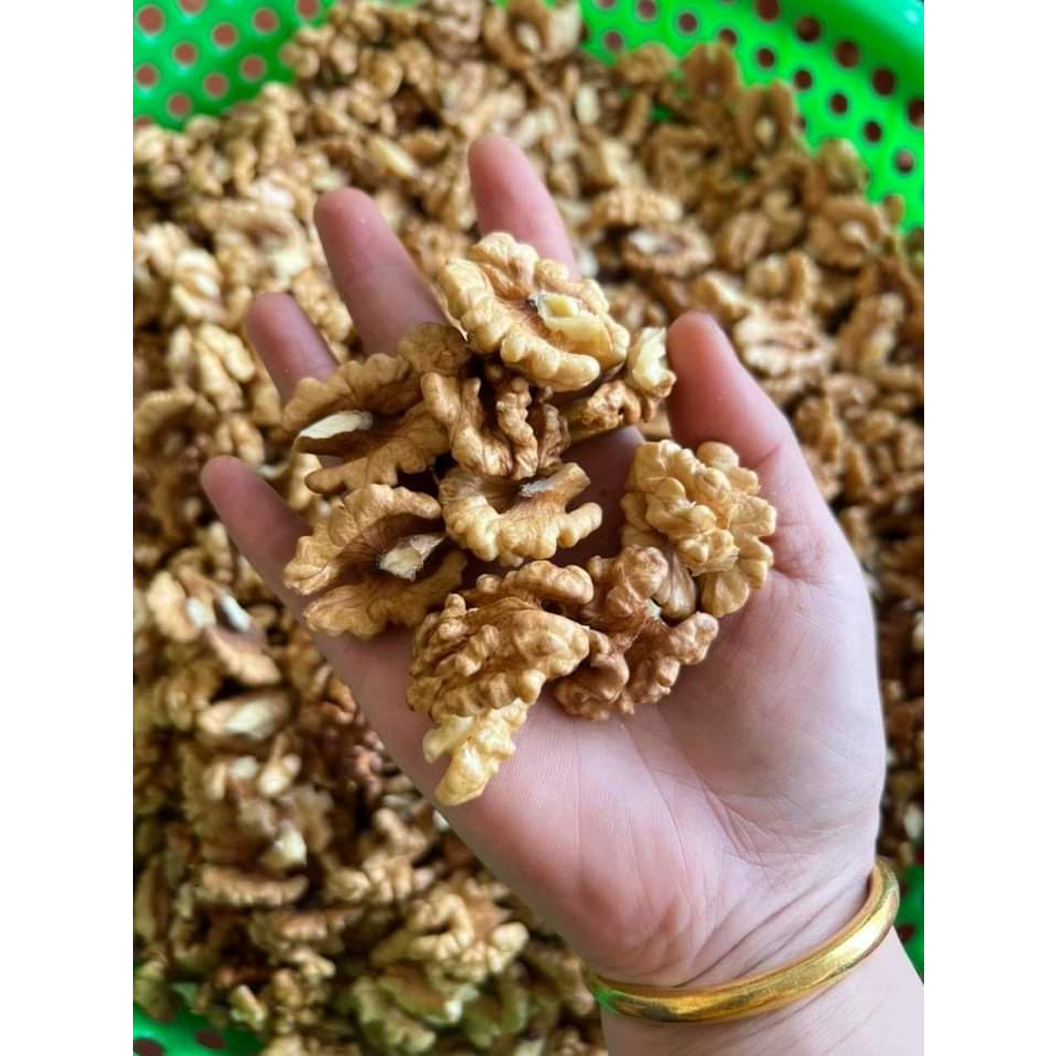100G Nhân Óc Chó Vàng Sấy Chín Ăn Liền Nấu Sữa Giòn Thơm