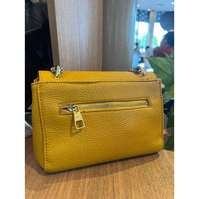 Túi đeo chéo da thật size 20x18