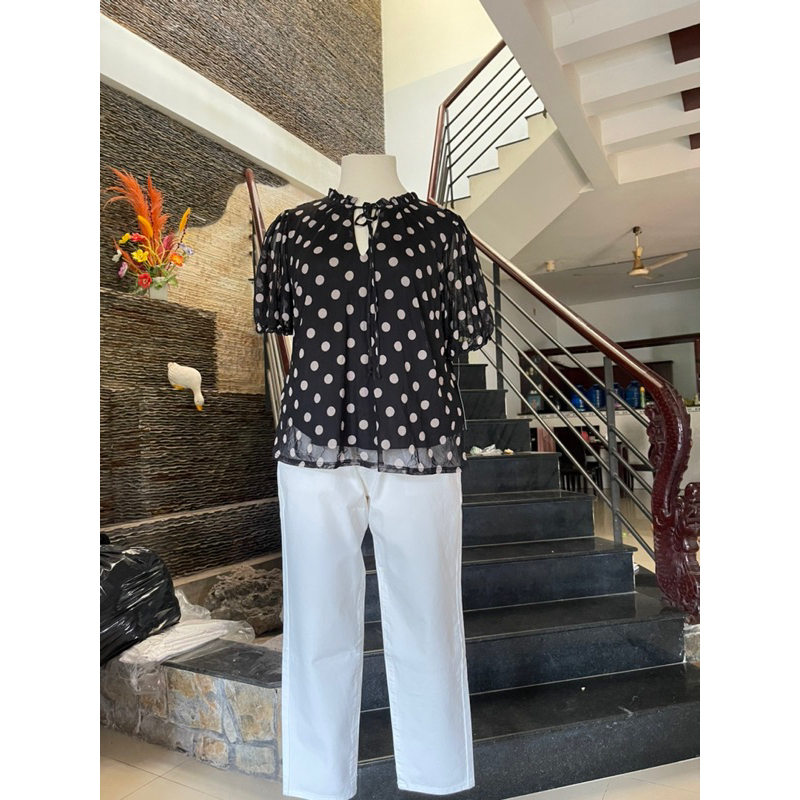 ÁO THUN CHẤM BI TAY PHỒNG