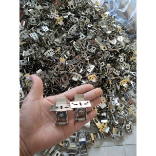 Bộ phụ kiện tai cài đèn panel gồm 4 cái kẹp 4 góc