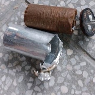 Tụ âm thanh 6800uf-63v.