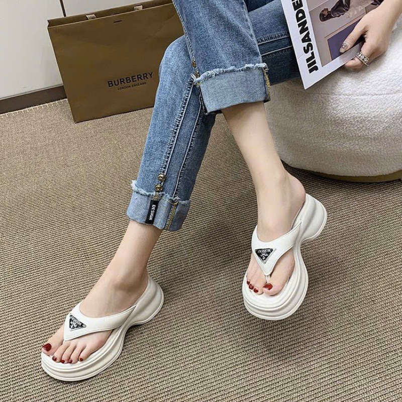 Dép kẹp đế cao tôn dáng