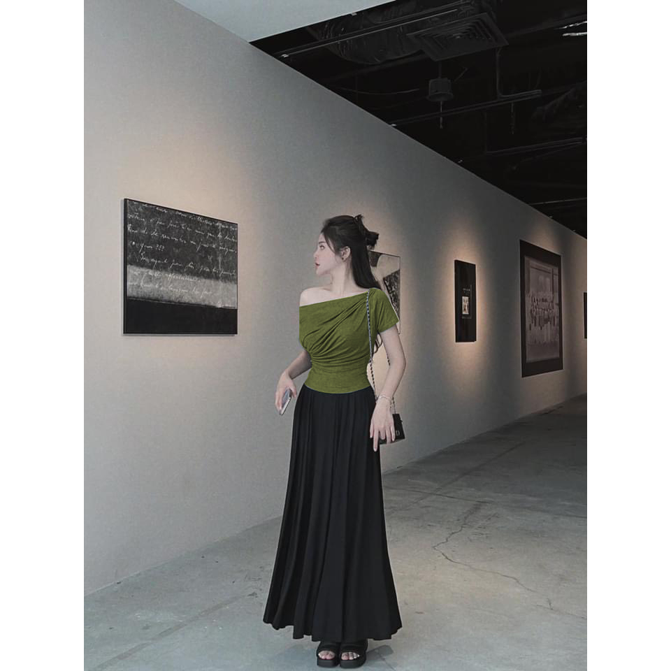 Set Áo Lệch Vai Tay Ngắn Kèm Chân Váy Xoè