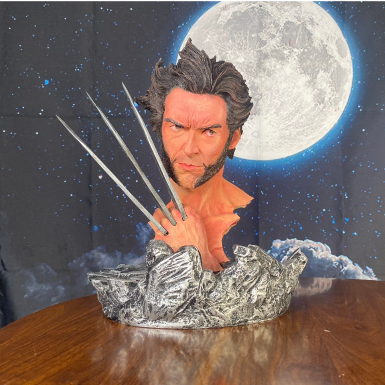 Tượng mô hình người sói đẹp mắt - Phong cách sắc nét và bí ẩn, kích thước 38cm, kèm đế siêu đẹp