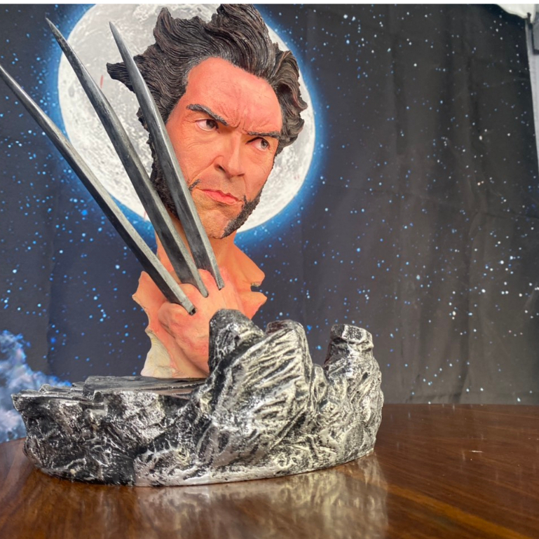 Tượng mô hình người sói đẹp mắt - Phong cách sắc nét và bí ẩn, kích thước 38cm, kèm đế siêu đẹp