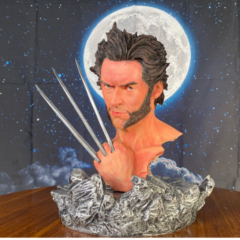 Tượng mô hình người sói đẹp mắt - Phong cách sắc nét và bí ẩn, kích thước 38cm, kèm đế siêu đẹp