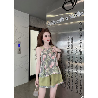 Bộ mặc nhà lụa cổ yếm quần đùi cao cấp