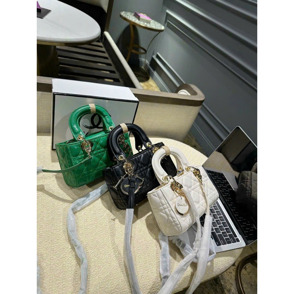 Túi DIOR dáng dài bản mới nhất size 22 hộp thường 1 dây