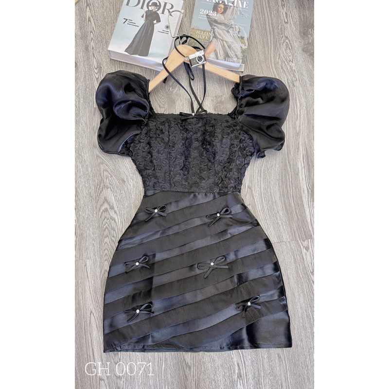 Váy thiết kế tay tơ bồng,xếp ly đính tag nơ đá xịn xò sang chảnh