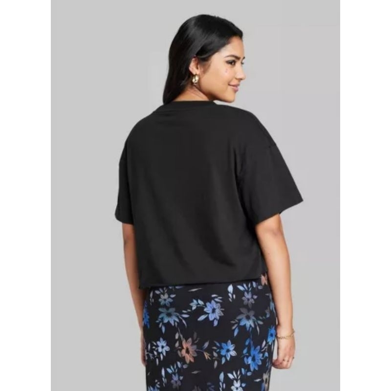 Áo croptop T-shirt hiệu WILD FABLE xuất dư