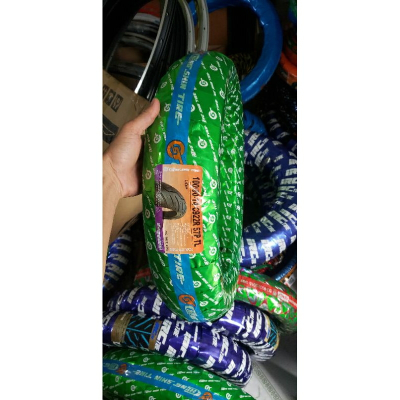 Lốp(Vỏ) sau Sh Mode Chengshin real 100/90-14 Không săm(ruột) Đài Loan (tặng kèm van cong)