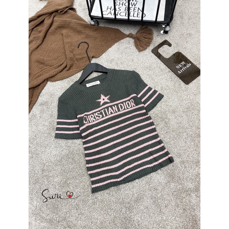 Áo len Di.or kẻ hồng siu hot