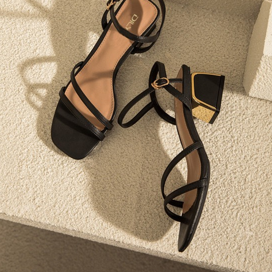 Giày sandal nữ gót vuông mạ đồng quai mảnh cao 5cm màu trắng big size 40 41 42 43 44