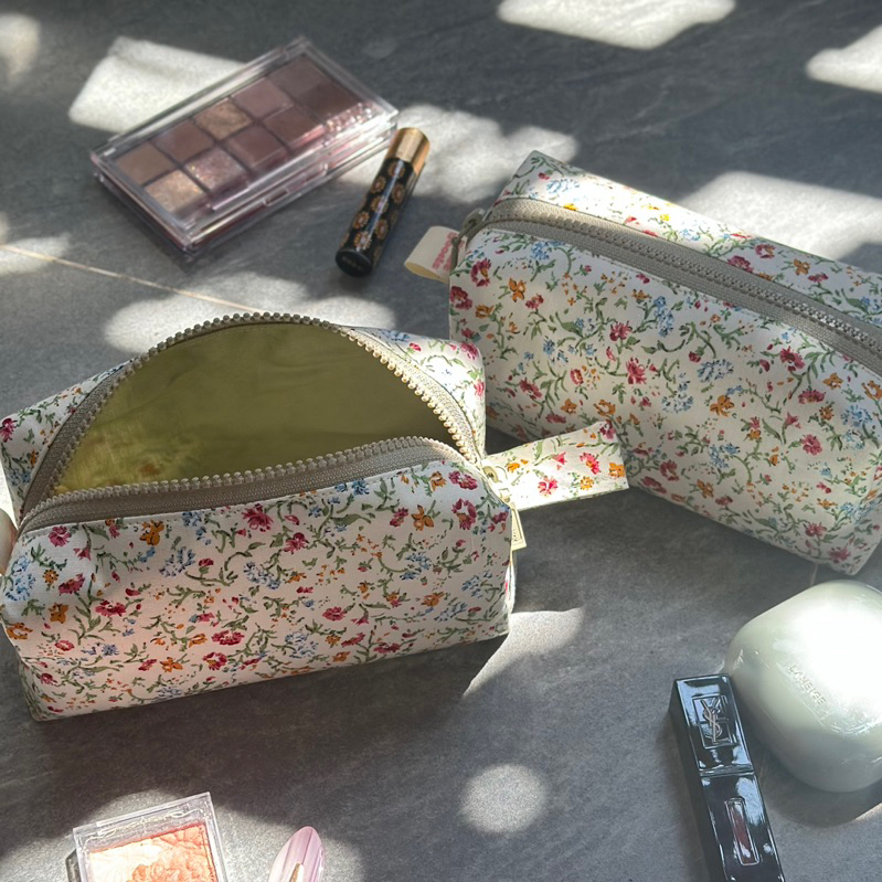 Hộp Bút Hoa Nhí Hồng, Cam, Xanh “𝑶𝒍𝒊𝒗𝒊𝒂” / Túi Đựng Đồ Makeup/ Pouch Makeup