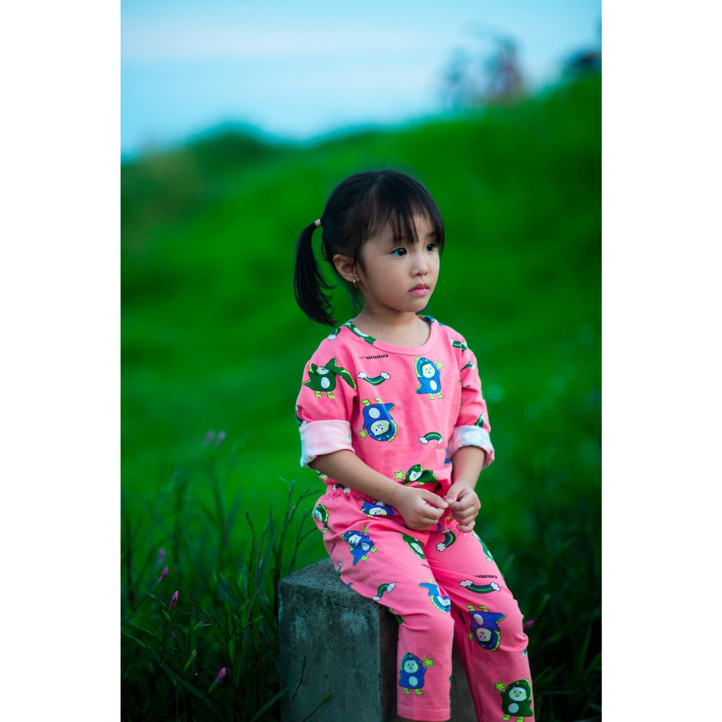 Set bộ thu đông bé trai và gái hình họa tiết cực xinh cho bé