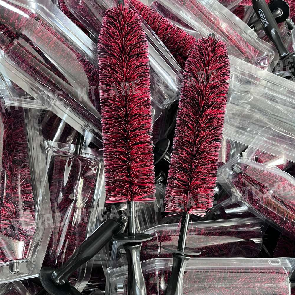 Chổi Cọ Vệ Sinh Mâm Bánh Xe, Khoang Máy và Lazang mềm mịn, không trầy xước dùng cho Ôtô xe máy HTCare