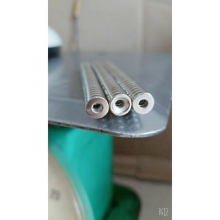 set ( 1-5 viên )nam châm . tròn có lỗ bằng và lỗ col
