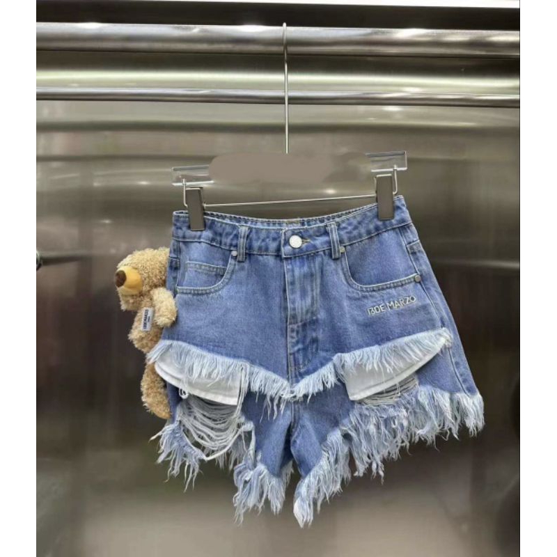Quần short jean kèm gấu siêu đẹp