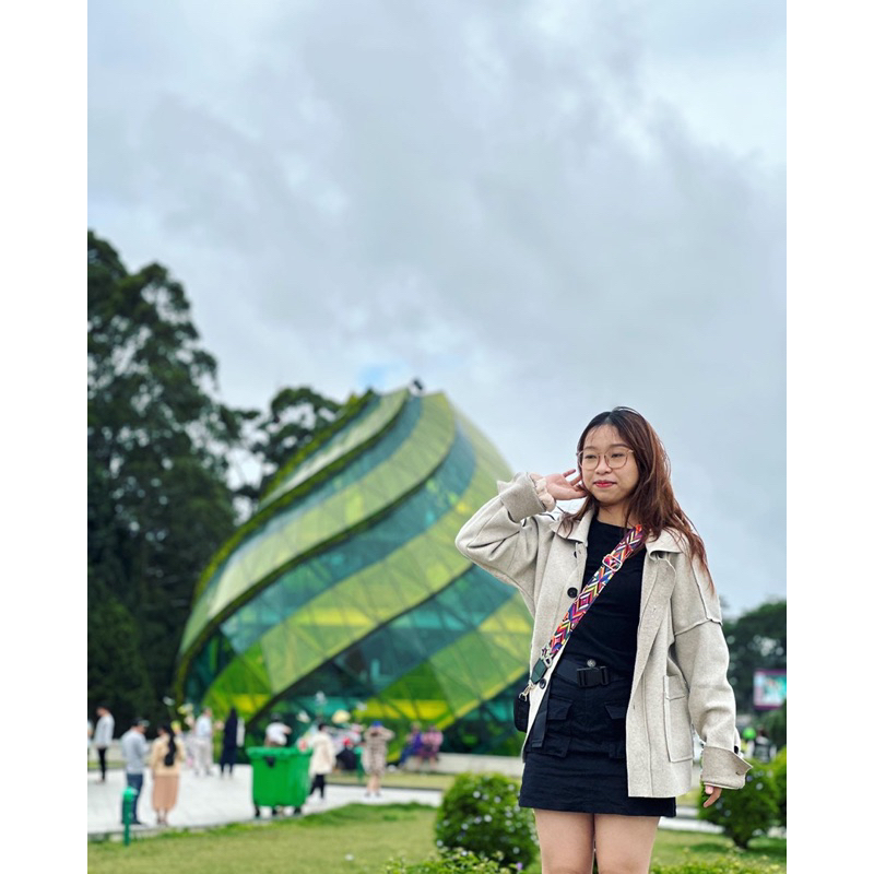 Pass áo khoác dạ