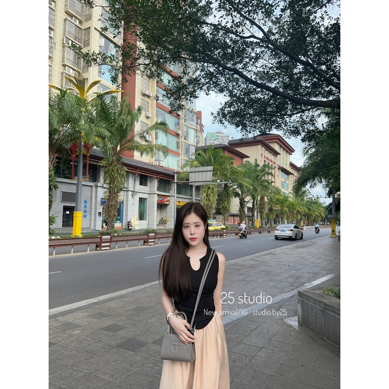 SET ÁO ZIP U KÈM CHÂN VÁY ĐŨI DÁNG DÀI | by25.housing